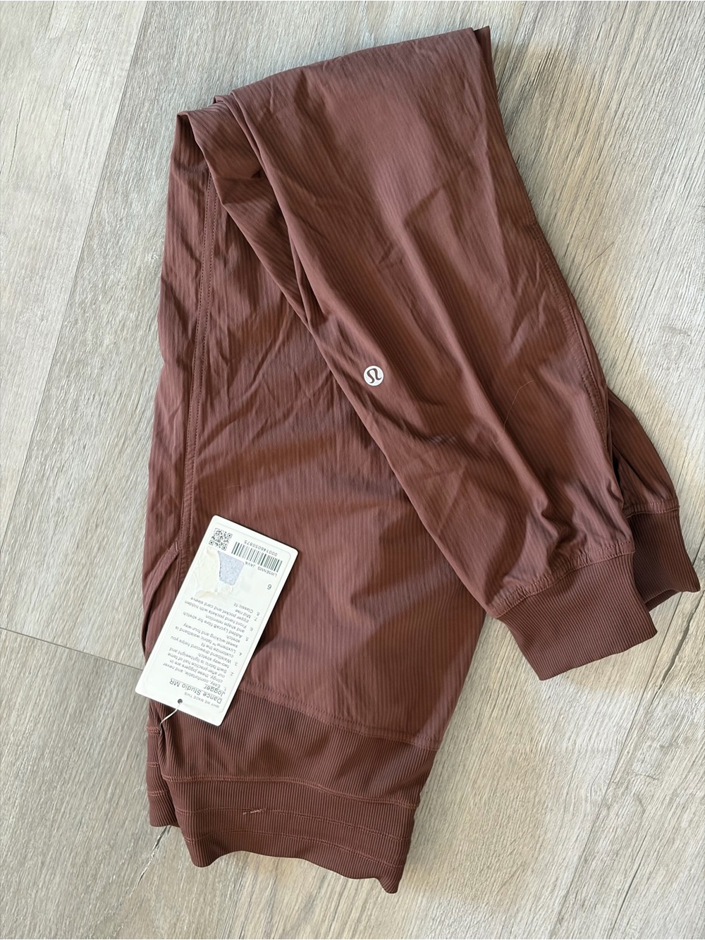 lululemon athletica Ribbed Joggers in Chestnut Brown